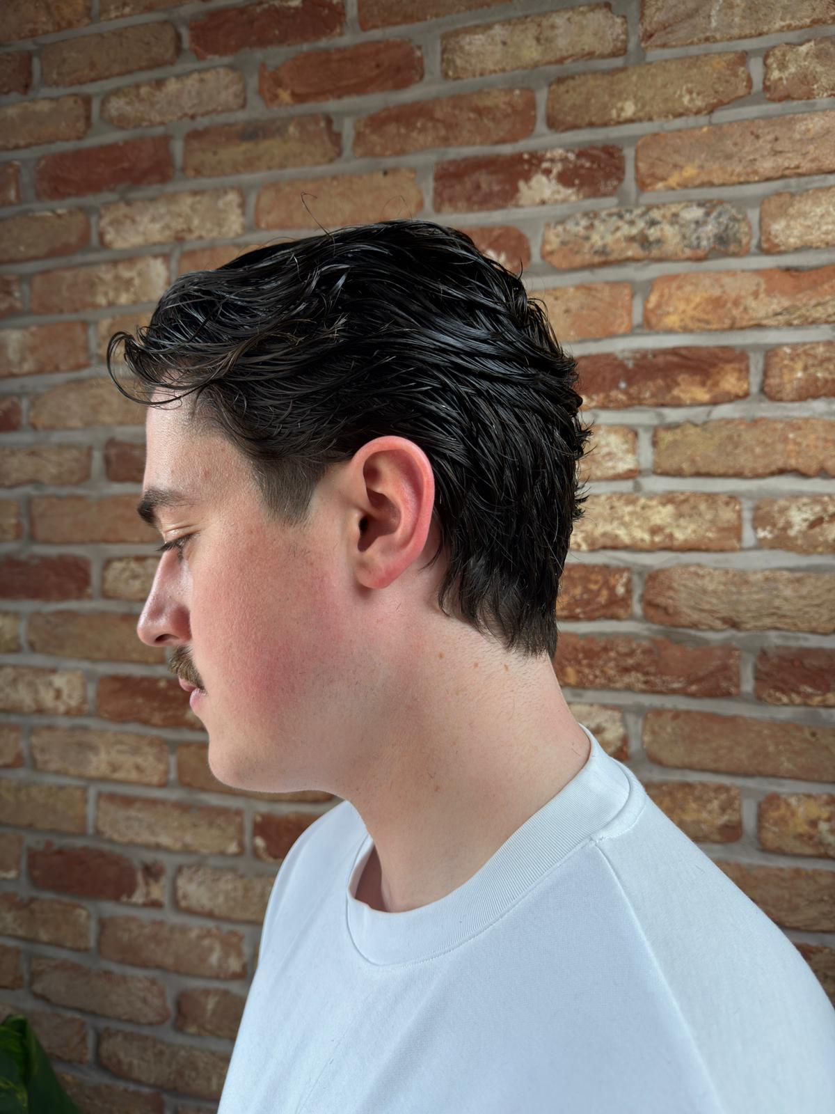 KAMO 366 — Manchester barbershop